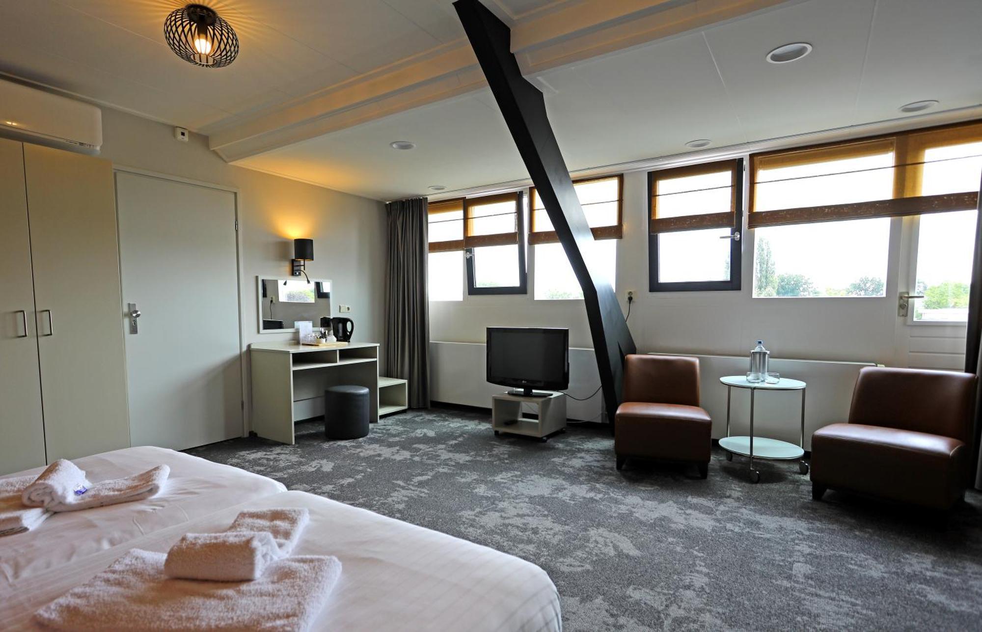 Hotel Bi-J Ons 리첸부데 외부 사진
