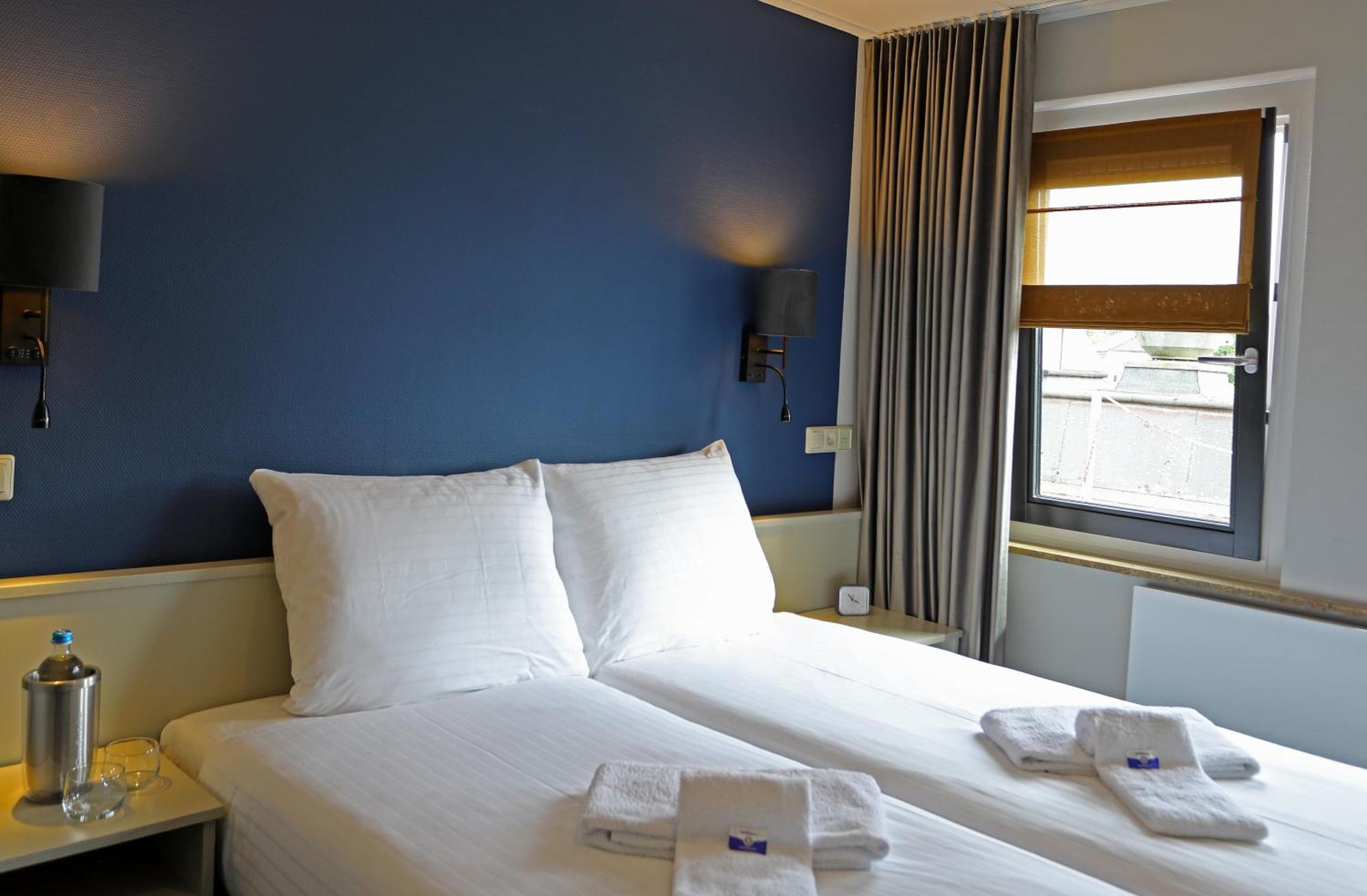 Hotel Bi-J Ons 리첸부데 외부 사진