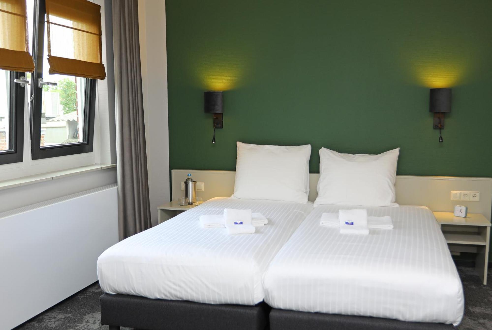 Hotel Bi-J Ons 리첸부데 외부 사진